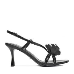 Sandały DeeZee. Czarne sandały damskie DeeZee, bez wzorów, bez obcasa, na szpilce, bez zapięcia. Za 139.99 zł.