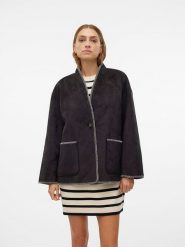 Vero Moda Kurtka przejściowa w kolorze czarnym rozmiar: XS. Czarne kurtki damskie Vero Moda, xs, bez wzorów, ze skóry, bez kaptura. Za 92.42 zł.