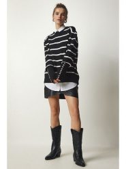 Happiness Istanbul Sweter w kolorze czarnym rozmiar: onesize. Czarne swetry klasyczne damskie Happiness Istanbul, bez kołnierzyka. Za 78.99 zł.