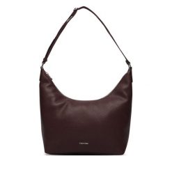 Torebka Calvin Klein. Czerwone torebki klasyczne damskie Calvin Klein, bez dodatków. Za 569.99 zł.