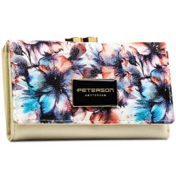Portfel damski wykonany ze skóry naturalnej i ekologicznej wyposażony w system RFID - Peterson. Portfele damskie Peterson, bez wzorów, ze skóry. Za 124.99 zł.