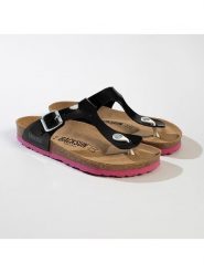 BACKSUN Japonki "Singapore" w kolorze czarnym rozmiar: 36. Czarne klapki damskie Backsun, bez wzorów, z materiału, z otwartym noskiem, bez obcasa, bez zapięcia. Za 117.99 zł.