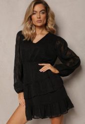 Czarna Krótka Sukienka Boho Ozdobiona Metaliczną Nitką Eleonoritta. Czarne sukienki damskie Renee, bez wzorów, boho, bez ramiączek. W wyprzedaży za 127.99 zł.