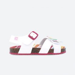 Sandały AGATHA RUIZ DE LA PRADA 242938A Biały. Białe sandały damskie Agatha Ruiz de la Prada, bez wzorów, z syntetyku, bez obcasa, bez zapięcia. Za 186.98 zł.
