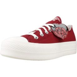 Kapcie CONVERSE CHUCK TAYLOR ALL STAR LIFT PLATFORM VALENTINE´S DAY Czerwony. Czerwone kapcie damskie Converse. Za 590.00 zł.