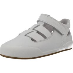 Sandały BLANDITOS OCEANOBD Biały. Białe sandały damskie BLANDITOS BY CRIO'S, bez wzorów, ze skóry, bez obcasa, bez zapięcia. Za 240.99 zł.