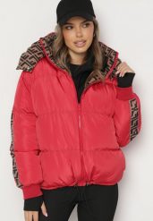 Czerwona Dwustronna Kurtka Puffer z Odpinanym Kapturem i Kieszeniami Erisaria. Czerwone kurtki damskie Born2be, l, bez wzorów, z jeansu. Za 229.99 zł.