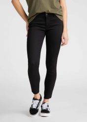 SPODNIE DAMSKIE LEE SCARLETT CROPPED BLACK RINSE L30CFS47 112106337. Czarne rurki damskie Lee, bez wzorów, z jeansu. Za 199.99 zł.