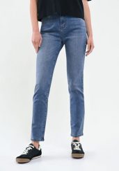 Niebieskie jeansy, Slim Fit, D-KELLY 36. Niebieskie jeansy damskie Volcano. Za 169.99 zł.