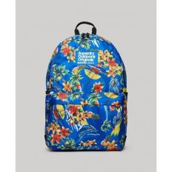 Damski plecak z nadrukiem Superdry Montana. Niebieskie plecaki Superdry, bez wzorów. Za 299.90 zł.