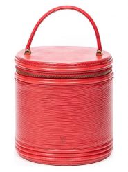 Louis Vuitton Skórzana torebka w kolorze czerwonym - 19 x 19 x 18 cm rozmiar: onesize. Czerwone torebki klasyczne damskie Louis Vuitton, z materiału, bez dodatków. Za 4,262.99 zł.