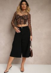 Czarne Szorty Jeansowe High Waist Typu Bermudy Baggy Sonallea. Czarne szorty damskie Renee, z aplikacjami, z jeansu, z podwyższonym stanem. Za 59.99 zł.