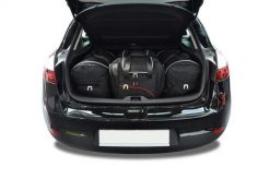 Torby Do Bagażnika Renault Megane Hatchback 2008-2015 4Szt Kjust. Czarne torby podróżne KJUST, bez wzorów, z kauczuku. Za 1,196.00 zł.