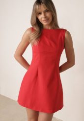 Czerwona Taliowana Sukienka Bez Rękawów z Dekoltem na Plecach Caleon. Czerwone sukienki damskie Born2be, bez wzorów, z poliesteru, eleganckie, bez ramiączek. Za 139.99 zł.