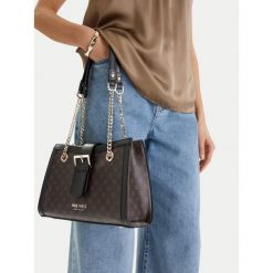 Torebka Nine West. Czarne torebki klasyczne damskie Nine West, bez dodatków. Za 229.99 zł.