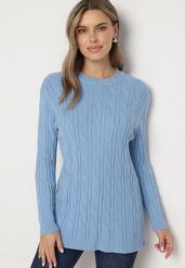 Niebieski Sweter z Wiskozą i Ozdobnym Splotem Savria. Niebieskie swetry klasyczne damskie Born2be, z jeansu, bez kołnierzyka. Za 99.99 zł.