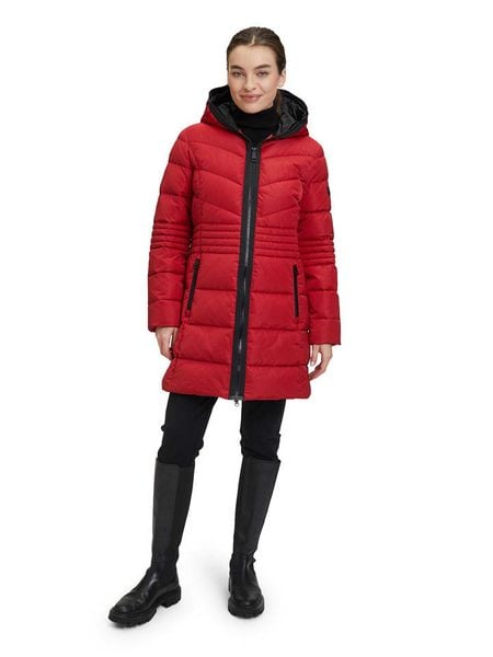 Betty Barclay Płaszcz pikowany w kolorze czerwonym rozmiar: 40. Czerwone płaszcze damskie Betty Barclay, bez wzorów, bez kaptura. Za 339.99 zł.