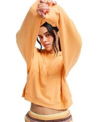 Bluza z kapturem damska SURFING BY DAYLIGHT. Zielone bluzy damskie Roxy, m, bez wzorów, z elastanu, z kapturem. Za 167.99 zł.
