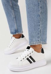 Biało-Czarne Sneakersy na Grubej Podeszwie z Błyszczącymi Detalami z Cyrkoniami Elysiena. Białe obuwie sportowe damskie Born2be, z materiału, bez zapięcia. Za 79.99 zł.