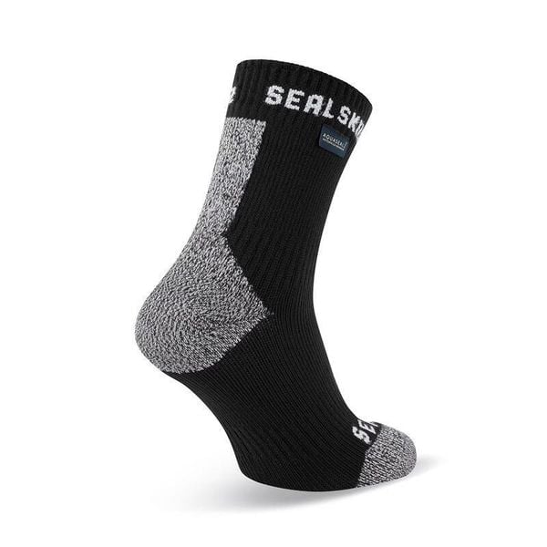 Skarpetki Sealskinz Dunton. Czarne skarpetki damskie SEALSKINZ, bez wzorów. Za 238.00 zł.