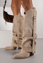 Ciemnobeżowe Kozaki na Stożku Typu Kowbojki Ozdobione Klamrą i Wywiniętą Cholewką Nalirella. Brązowe kozaki damskie Renee, z jeansu, bez obcasa, na obcasie, bez zapięcia. Za 159.99 zł.