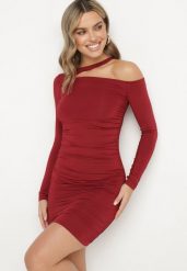 Bordowa Sukienka Mellessa. Czerwone sukienki damskie Born2be, bez wzorów, eleganckie, bez ramiączek. W wyprzedaży za 101.99 zł.