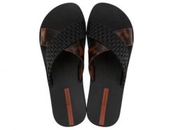 Klapki damskie Ipanema Sense Slide. Czarne klapki damskie Ipanema, bez wzorów, z materiału, bez obcasa, bez zapięcia. Za 78.00 zł.
