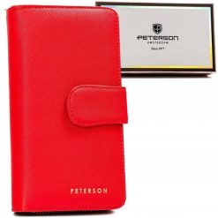 Portfel damski Peterson PTN 008-SAF czerwony. Czerwone portfele damskie Peterson, bez wzorów, ze skóry ekologicznej. Za 56.00 zł.