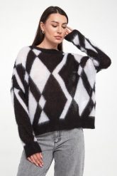 Sweter damski z moherem Onice MARELLA SPORT. Swetry klasyczne damskie Marella Sport, s, z moheru, bez kołnierzyka. W wyprzedaży za 587.40 zł.
