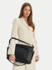 Coccinelle Torebka U6C Coccinellegretel E1 U6C 13 04 01 Czarny. Czarne torebki klasyczne damskie Coccinelle, ze skóry, bez dodatków. Za 1,599.00 zł.