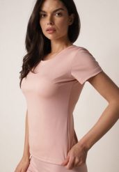 Różowy Gładki T-shirt o Klasycznym Kroju Lycoris. Czerwone t-shirty damskie Born2be, l, bez wzorów, z jeansu, bez kołnierzyka. Za 29.99 zł.