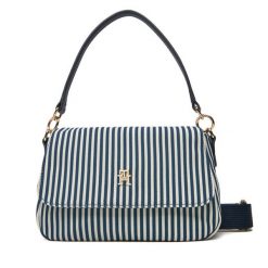 Torebka Tommy Hilfiger. Niebieskie torebki klasyczne damskie Tommy Hilfiger, bez dodatków. Za 259.99 zł.