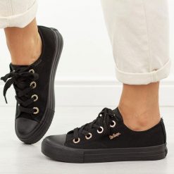 Czarne trampki damskie Lee Cooper 4069. Czarne trampki damskie Lee Cooper, bez wzorów, z gumy, bez zapięcia. Za 159.00 zł.