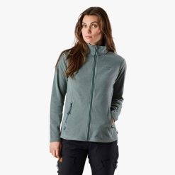 Bluza polarowa hiking damska Swedemount Lofoten Fleece wodoodporna. Zielone bluzy damskie SWEDEMOUNT, na zimę, bez wzorów, z polaru, bez kaptura. W wyprzedaży za 185.00 zł.