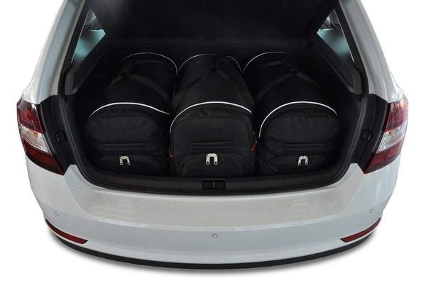 Torby Do Bagażnika Skoda Rapid Spaceback 2012-2018 3Szt Kjust. Czarne torby podróżne KJUST, bez wzorów, z kauczuku. Za 1,104.00 zł.