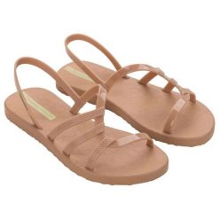 Sandały Ipanema Diversa Sandal Ad 27234 BG730 brązowe. Brązowe sandały damskie bez wzorów, bez obcasa, bez zapięcia. Za 210.26 zł.