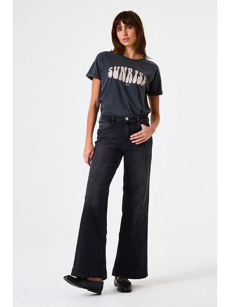 Garcia Koszulka w kolorze antracytowym rozmiar: XS. Czarne bluzki damskie Garcia, xs, bez wzorów, z bawełny, bez kołnierzyka, bez ramiączek. Za 43.68 zł.