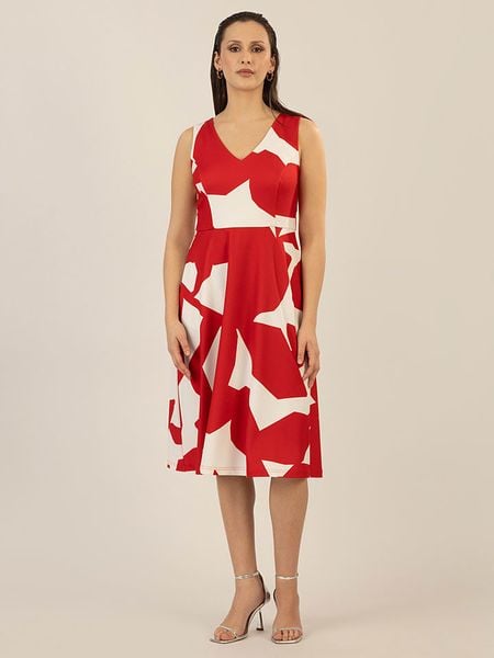 APART Sukienka w kolorze czerwono-białym rozmiar: 42. Czerwone sukienki damskie Apart, bez wzorów, bez ramiączek. Za 314.01 zł.