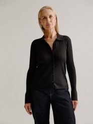 Josephine & Co Kardigan "Lila" w kolorze ciemnobrązowym rozmiar: XS. Brązowe kardigany damskie Josephine & Co, xs, bez wzorów, prążkowane. Za 173.99 zł.