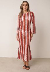 Bordowa Rustykalna Sukienka Letnia z Plecionki w Paski Ixelle. Czerwone sukienki damskie Born2be, bez wzorów, eleganckie, bez ramiączek. Za 149.99 zł.