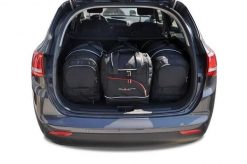 Torby Do Bagażnika Kia Cee'D Kombi 2012-2018 4Szt Kjust. Czarne torby podróżne KJUST, bez wzorów, z kauczuku. Za 1,348.00 zł.
