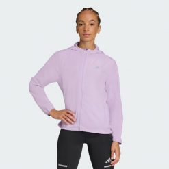 Kurtka Run It. Czerwone kurtki damskie Adidas, m, bez wzorów, z materiału. Za 270.50 zł.