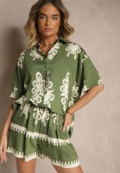 Ciemnozielony Komplet z Rustykalnym Wzorem z Szortami i Koszulą Tosnea. Zielone koszule damskie Renee, na lato, m, bez wzorów, eleganckie, bez kołnierzyka, bez ramiączek. Za 69.99 zł.