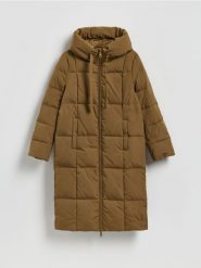 Pikowana kurtka z puchem - ciemnozielony. Zielone kurtki damskie Reserved, l, bez wzorów, z puchu, bez kaptura. Za 399.99 zł.