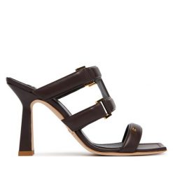 Klapki Elisabetta Franchi. Brązowe klapki damskie Elisabetta Franchi, bez wzorów, bez obcasa, bez zapięcia. Za 2,639.00 zł.