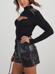 Milan Kiss Koszulka w kolorze czarnym rozmiar: XL. Czarne koszulki damskie Milan Kiss, xl, bez wzorów, bez kołnierzyka, bez ramiączek. Za 152.99 zł.