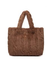 Guess Torebka W6BZ14 W4361 Brązowy. Brązowe torebki klasyczne damskie Guess, bez dodatków. Za 394.99 zł.