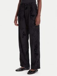 Desigual Spodnie materiałowe Flock 25WWPW05 Czarny Regular Fit. Czarne spodnie materiałowe damskie Desigual, bez wzorów, z materiału. Za 419.99 zł.