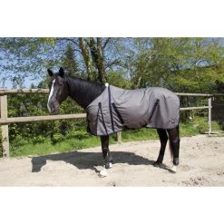 Bawełniana koszulka dla koni T de T. Czarne koszulki damskie T DE T, bez wzorów, z bawełny, bez kołnierzyka, bez ramiączek. Za 282.00 zł.