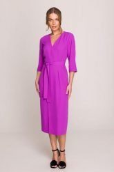 Elegancka sukienka midi z dekoltem V i rozcięciem fuksja. Czerwone sukienki damskie Stylove, bez wzorów, z elastanu, biznesowe, bez ramiączek. Za 389.00 zł.